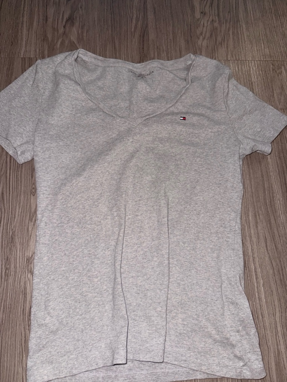 Tommy Hilfiger Light Gray V-Neck Short Sleeve Tee